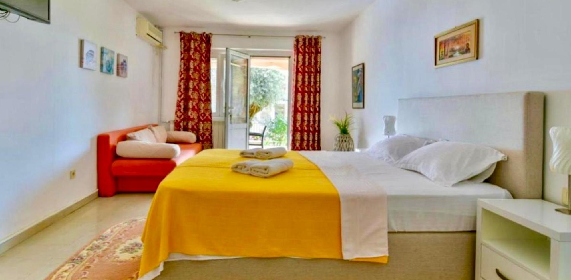 Apartments Kentera Sveti Stefan Buitenkant foto