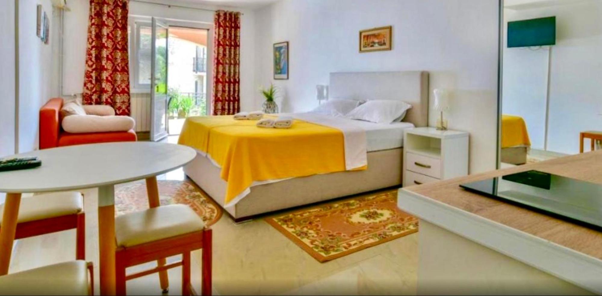 Apartments Kentera Sveti Stefan Buitenkant foto