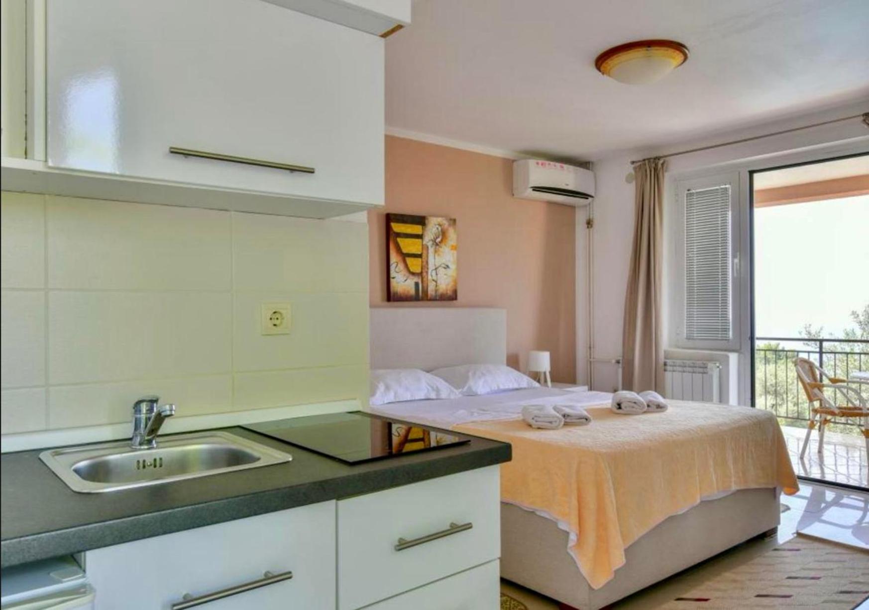 Apartments Kentera Sveti Stefan Kamer foto